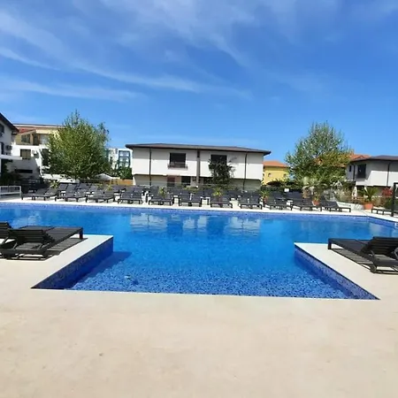 Ayan-ayaz Luxury Apartment *